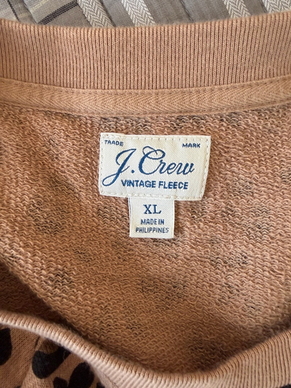 J. CREW Vintage Fleece Sweatshirt (XL) - Picture 4 of 4